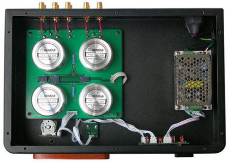 Xindak MP-1 Interno